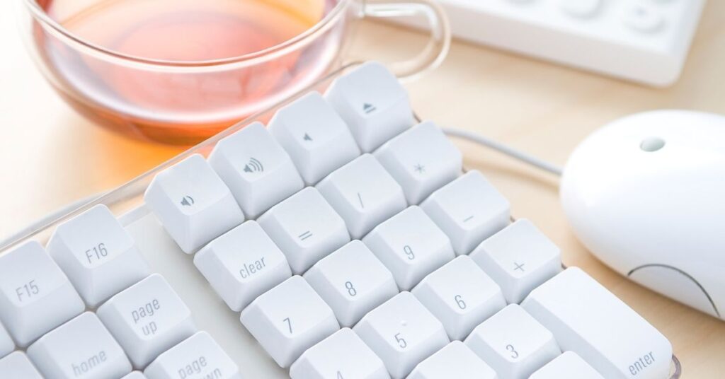 テーマは慎重に考える