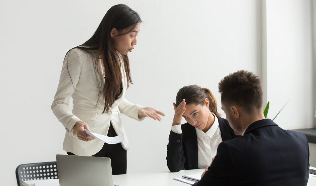 職場の温厚で大人しい部下がキレた時の対応や対処方法を教えてください！上司から見ても普段は怒る事もない部下が突然キレ出した場合に上手に対応するにはどうすれば良いか